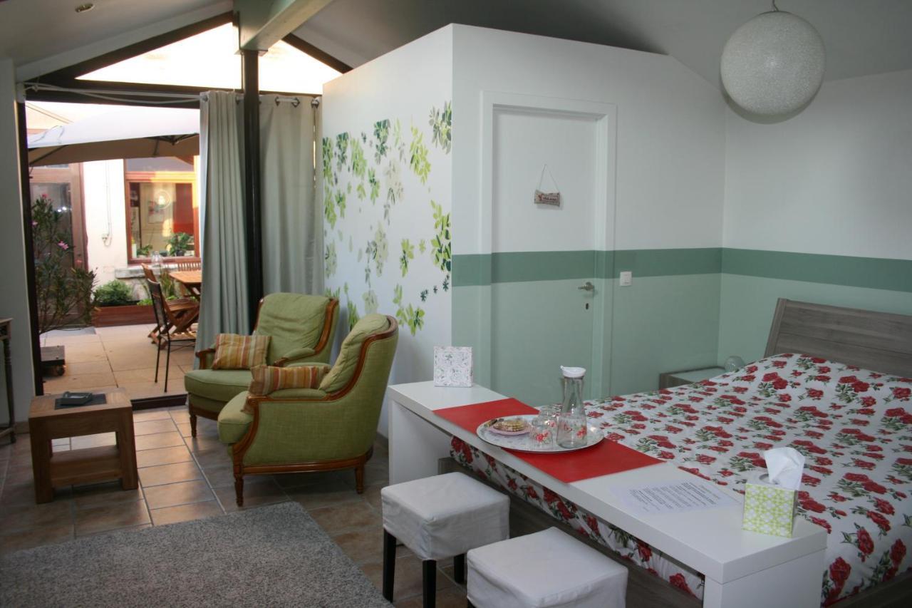 La Chambre Tomis 아트 외부 사진